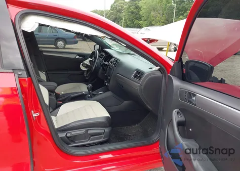 2016 Volkswagen Jetta Sport из США, поврежденный, VIN 3VWD17AJ8GM324557